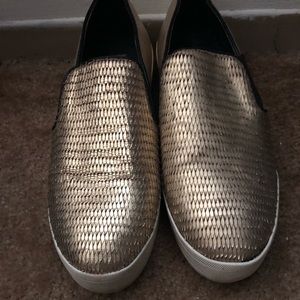 Gold platform Steve Madden shoes